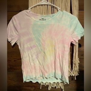 Super cute Hollister, women’s baby soft crop top